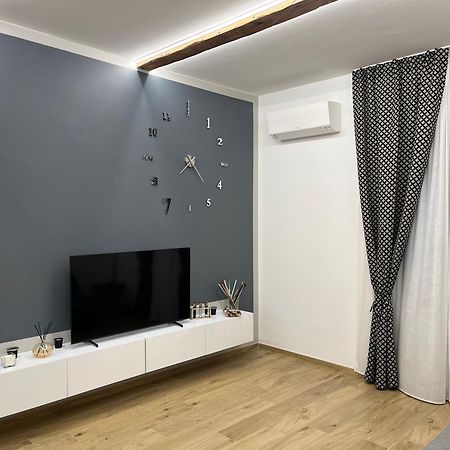 Suite Zeus La Spezia Exteriör bild